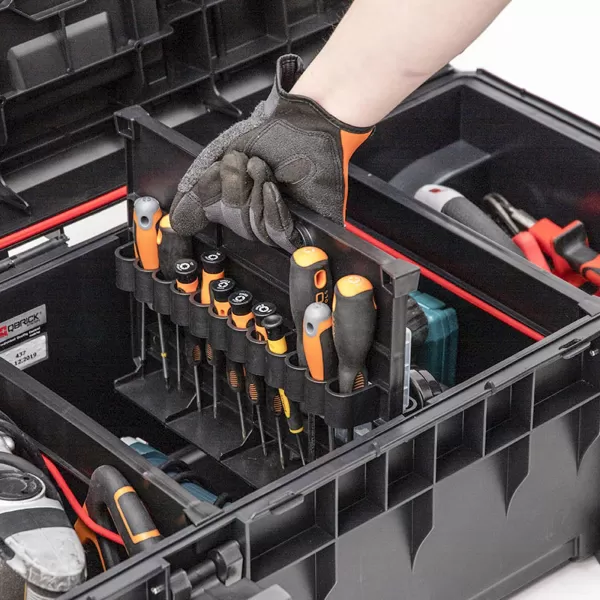 Box plastový na kolech One Longer Technik QBRICK P90600