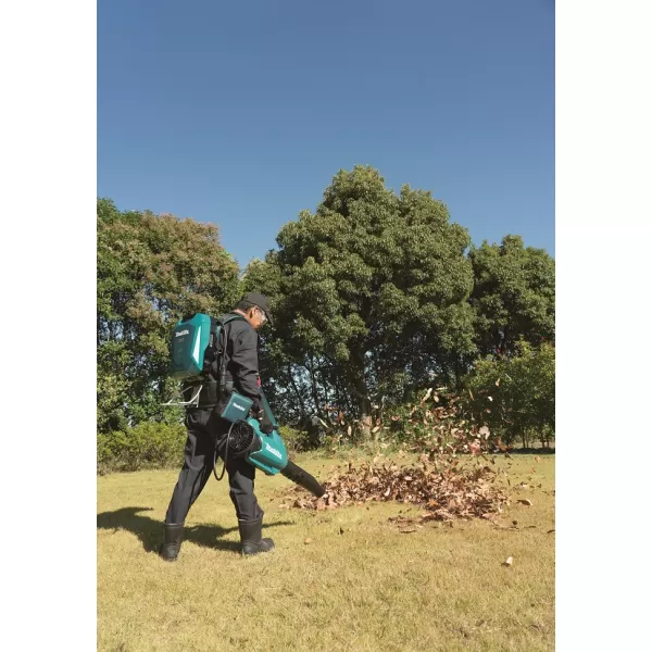 Aku ofukovač Li-ion, externí zdroj bez aku Makita UB003CZ