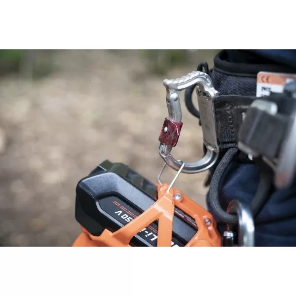 Aku řetězová pila s horní rukojetí 50,4V bez aku ECHO DCS-2500T 15861200