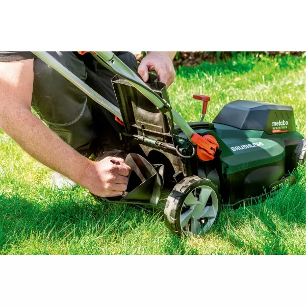 Aku sekačka na trávu 18V/2x5,2Ah RM 36-18 LTX BL 36 Metabo 601716650