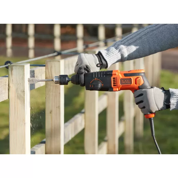 Kombinované kladivo 650W 1,4J v kufru Black&Decker BEHS01K