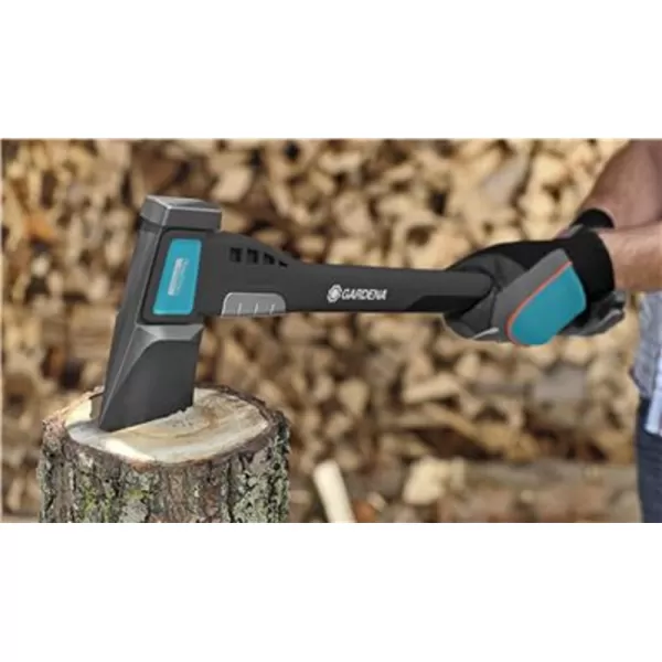 Univerzální sekera Gardena 900B 8713-48