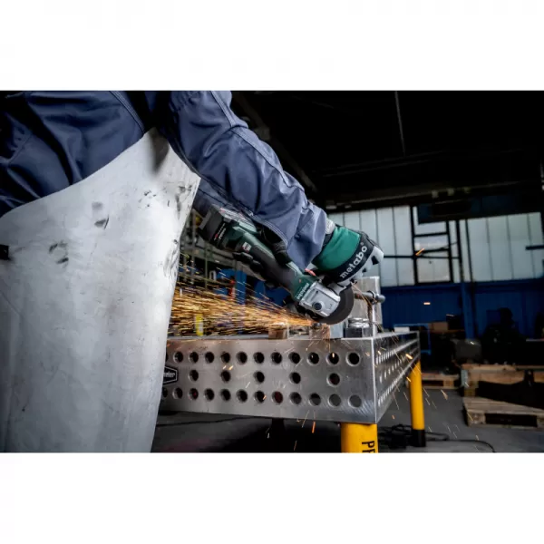 Aku úhlová bruska 18V 2x4,0Ah Metabo 602374510