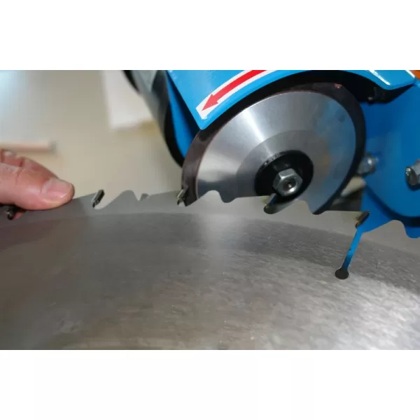 Ostřička pilových kotoučů Güde GSS 700 P 94220