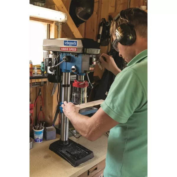 Stojanová vrtačka s křížovým laserem Scheppach DP 19 VARIO