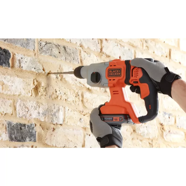 Aku kombinované kladivo 18V 1x2,0Ah v tašce Black&Decker BCD900D1S