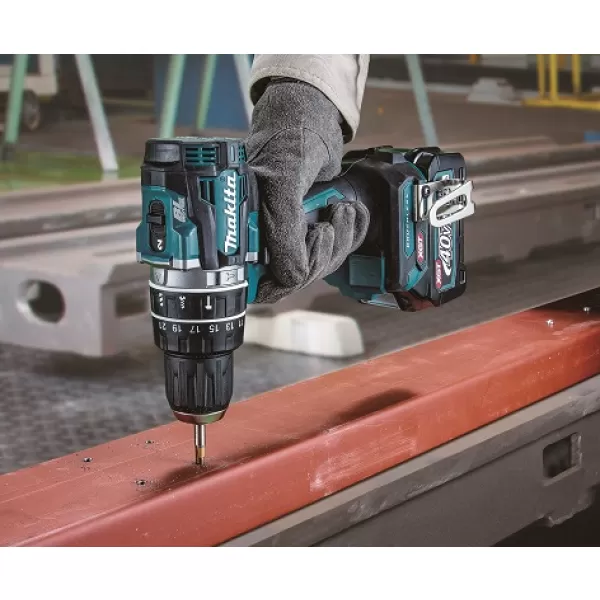 Aku bezuhlíkový příklepový šroubovák Li-Ion XGT 40V/2x2,0 Ah Makita HP002GA201