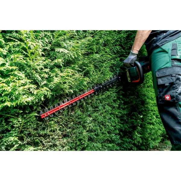 Aku nůžky na živý plot 18V bez aku HS 18 LTX BL 65 Metabo 601723850