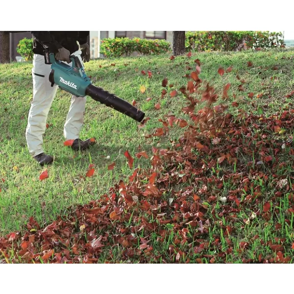 Aku ofukovač Li-ion XGT 40V bez aku Makita UB001GZ