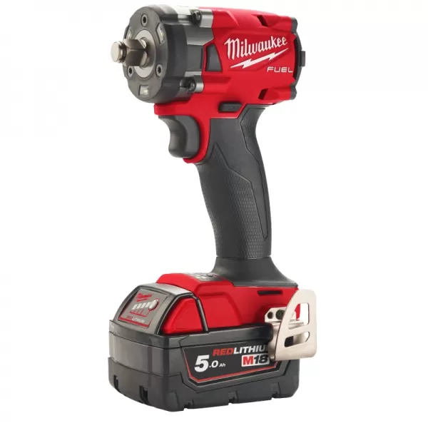 Aku kompaktní rázový utahovák s pojistným kroužkem M18 FUEL™ 1/2” 18V/2x5,0Ah Milwaukee M18FIW2F12-502X