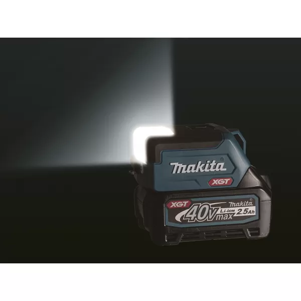 Aku LED svítilna Li-ion 40V XGT bez aku Makita ML011G