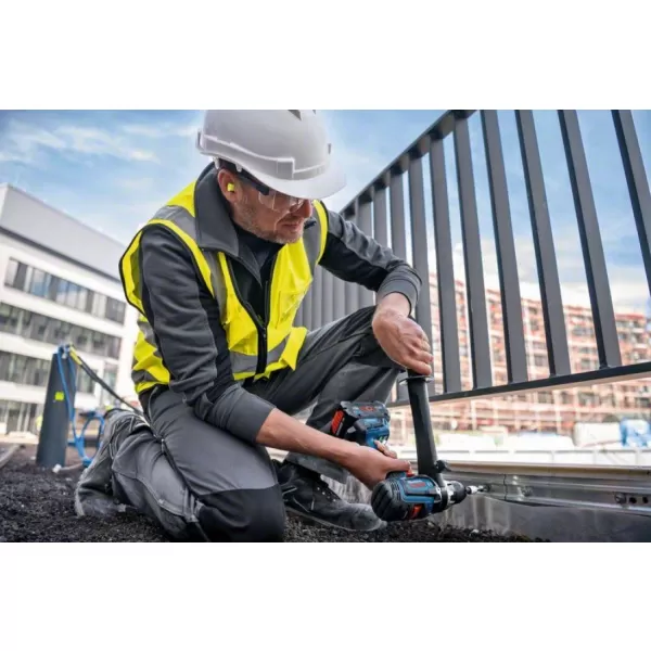 Aku kombinovaný šroubovák 2x8,0Ah Bosch GSB 18V-150 C 0 601 9J5 105