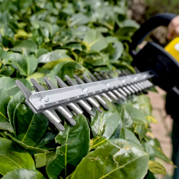 Aku nůžky na živý plot 18V, 2,5Ah HGE 18-45 Battery Set Kärcher 1.444-231.0