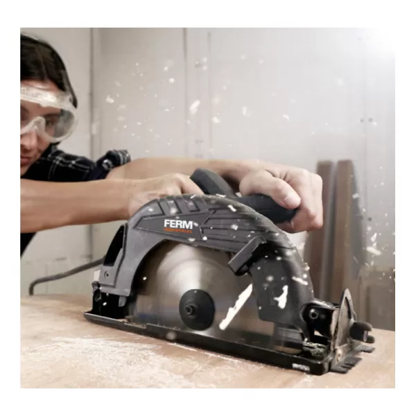 Okružní pila Worx Garden CSM1041P