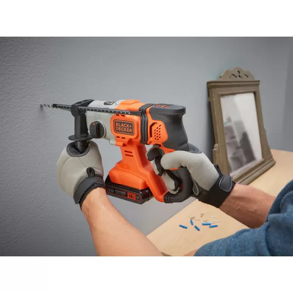 Aku kombinované kladivo 18V 2x2,5Ah v kufru Black&Decker BCD900E2K