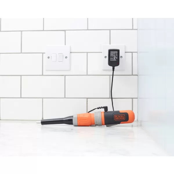 Aku šroubovák 3,6V v boxu Black&Decker BCF603C