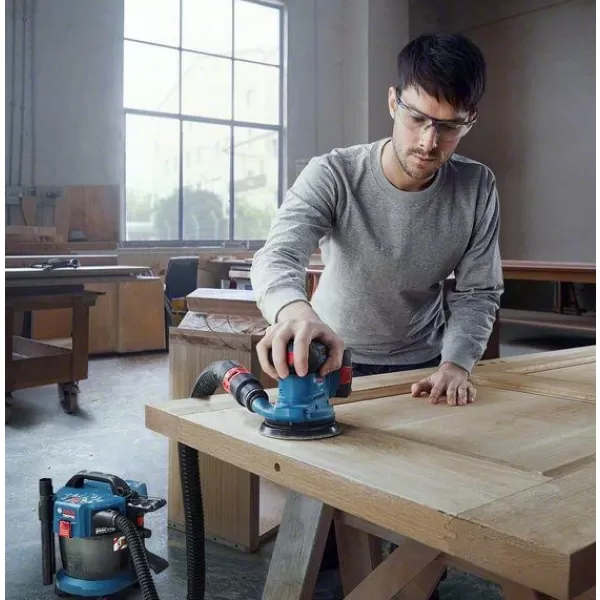 Aku excentrická bruska 18V 1x4,0Ah Bosch GEX 185-LI 06013A5021