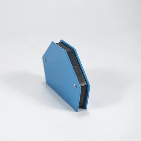 Magnet úhlový šestihranný 22 kg / 110x90 mm Xtline XT58210