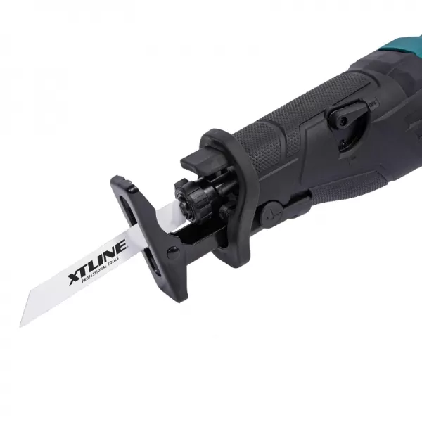 Aku mečová pila bezuhlíková 18V bez aku XTline XT102850