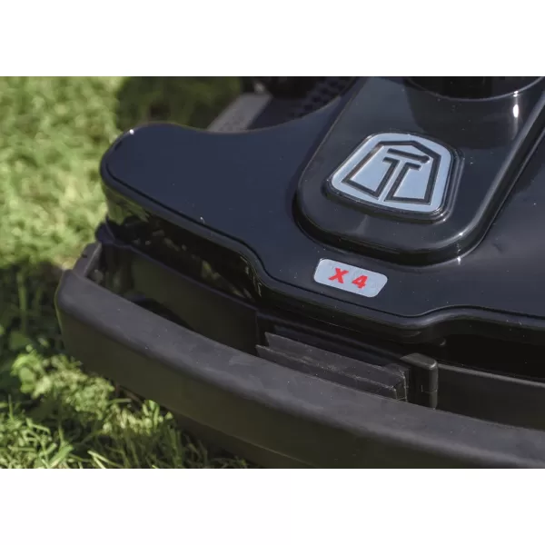 Robotická travní sekačka TECHline NEXTTECH BX4 4WD