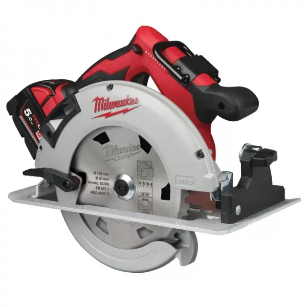Aku bezuhlíková okružní pila na dřevo a plast M18™ 66 mm 18V/2x5,0Ah Milwaukee M18BLCS66-502X