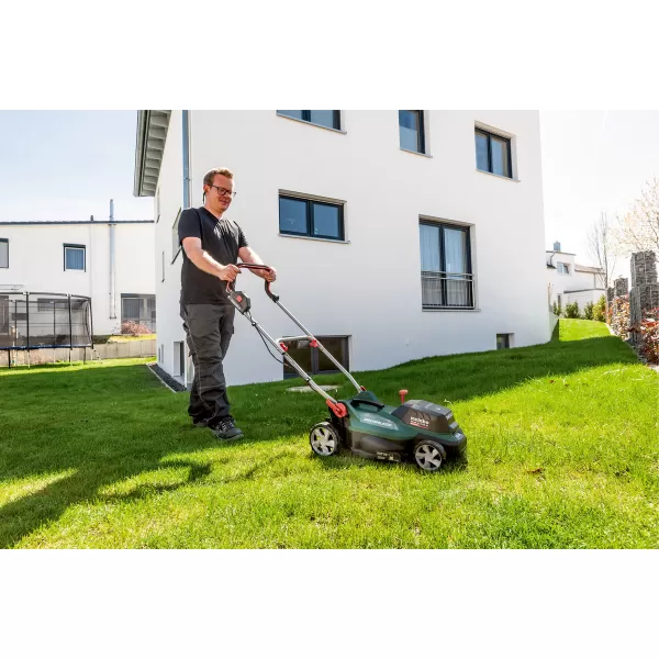 Aku sekačka na trávu 18V/2x5,2Ah RM 36-18 LTX BL 36 Metabo 601716650