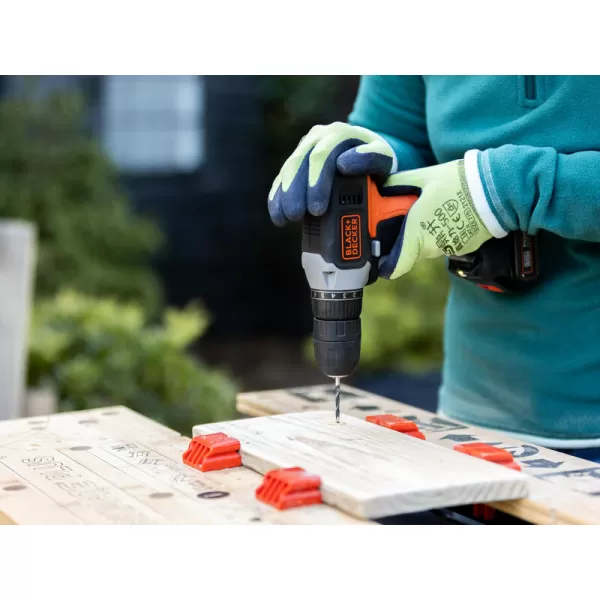 Velký pracovní stůl Workmate 825 Deluxe Black&Decker WM825