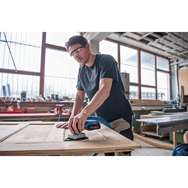 Aku vibrační bruska 18V bez aku Bosch GSS 18V-13 06019L0101