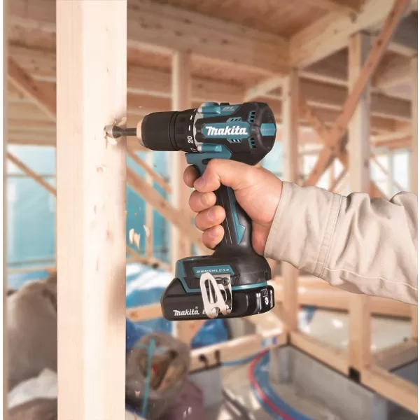 Aku bezuhlíkový šroubovák Li-ion LXT 18V/2x2,0Ah Makpac Makita DDF487RAJ