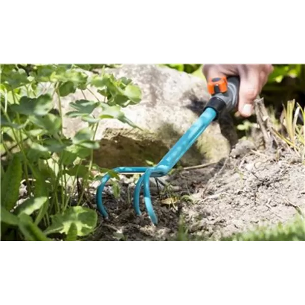 Malý kultivátor Gardena Combisystem 8921-20