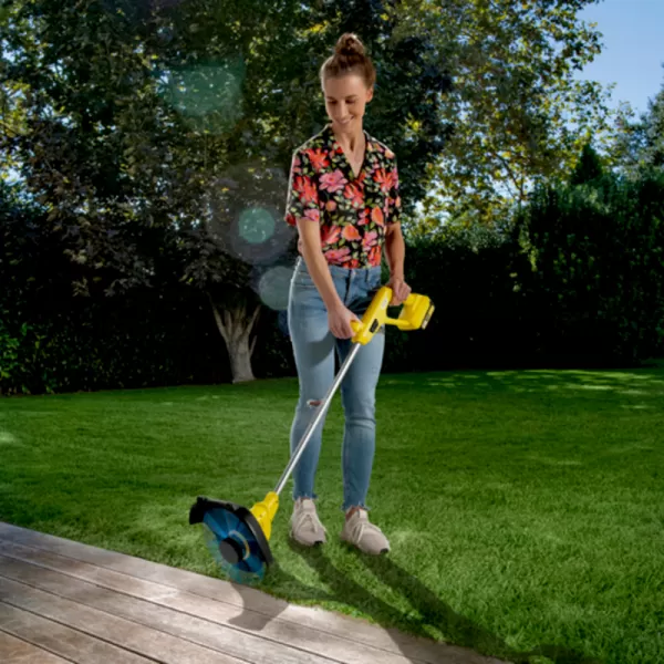 Aku strunová sekačka 18V, 2,5Ah LTR 18-25 Battery Set Kärcher 1.444-301.0