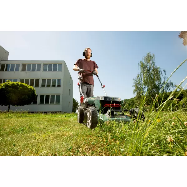 Aku sekačka na trávu 18V/2x5,2Ah RM 36-18 LTX BL 46 Metabo 601606650