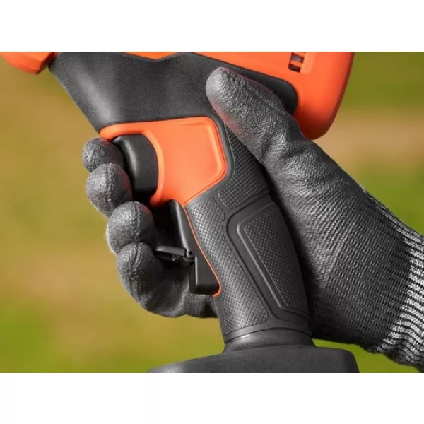 Aku zahradní nůžky 18V bez aku Black&Decker BCPP18B