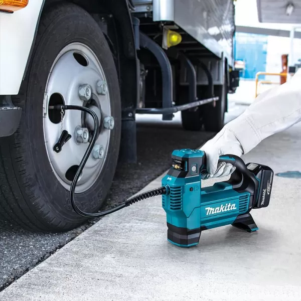 Aku kompresor Li-ion LXT 18V bez aku Makita DMP181Z