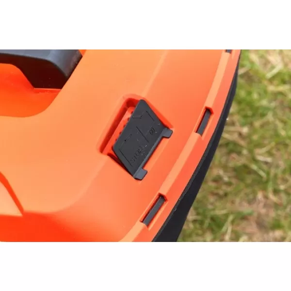 Aku rotační sekačka 18V bez aku Black&Decker BCMW3318N