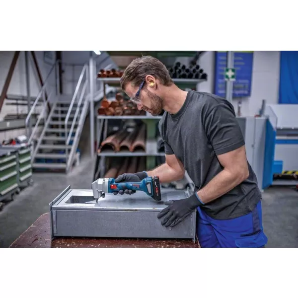 Aku prostřihovač bez aku Bosch GNA 18V-16 E 0601529600