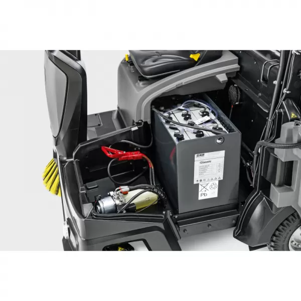 Zametací stroj s odsáváním KM 125/130 Bp + KSSB Kärcher 0.300-234.0