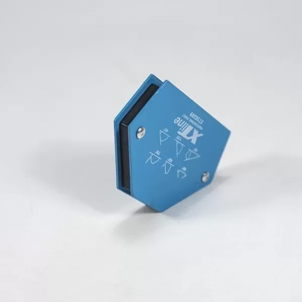 Magnet úhlový šestihranný 22 kg / 110x90 mm Xtline XT58210