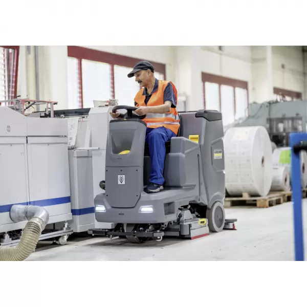 Podlahový mycí stroj s odsáváním B 110 R Bp Classic + R75 Kärcher 1.161-434.0