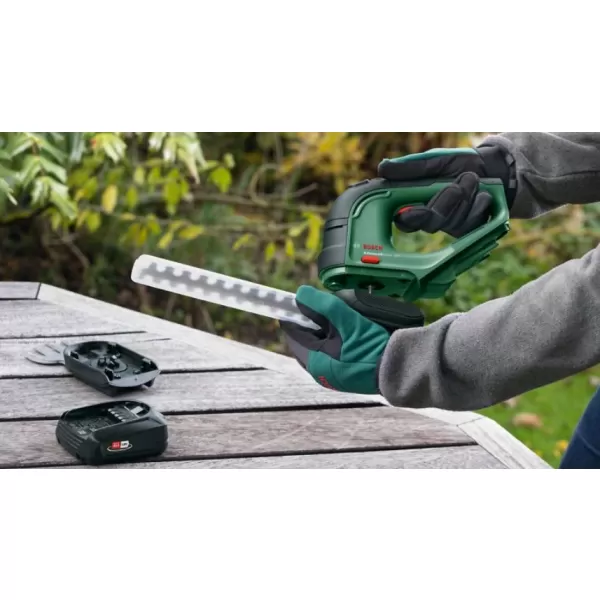 Aku nůžky na trávu a keře 2,0Ah Bosch AdvancedShear 18V-10 0600857000