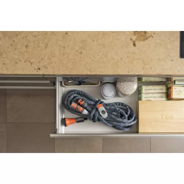 Textilní hadice Liano 10 m s přípojkou na vnitřní vodovodní kohoutky - sada Gardena 18490-20