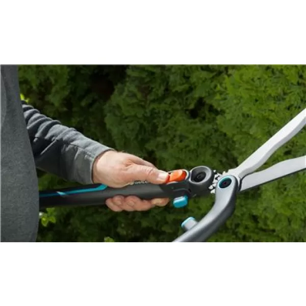 Nůžky na živý plot 2v1 Gardena EnergyCut 12303-20