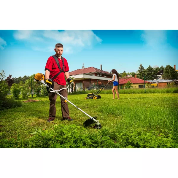 Křovinořez s benzínovým 4-taktním motorem 36 cm3 Riwall PRO RPB 360 4T