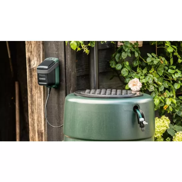 Aku zahradní pumpa Bosch GardenPump 18V-2000 0.600.8C4.202