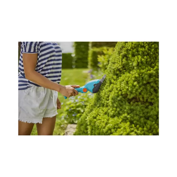 Aku nůžky na trávu a keře 3,6V 3,0Ah ComfortCut Gardena 9888-20