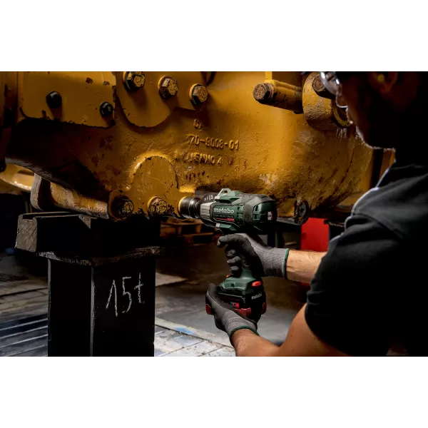 Aku rázový utahovák 18V/2x5,5Ah SSW 18 LTX 1750 BL Metabo 602402660