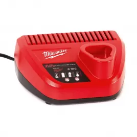 Rychlonabíječka M12™ 12V Milwaukee C12 C