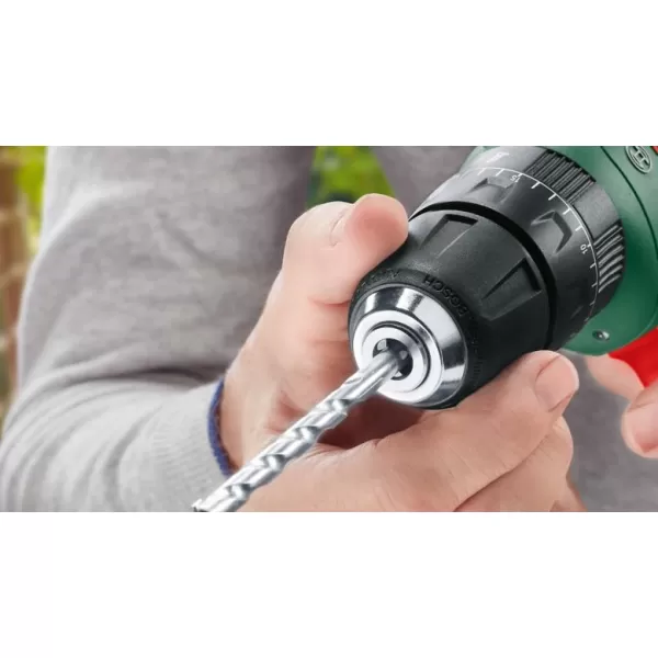 Aku dvourychlostní vrtací šroubovák 18V 1x1,5Ah Bosch UniversalDrill 18 0.603.9D4.001