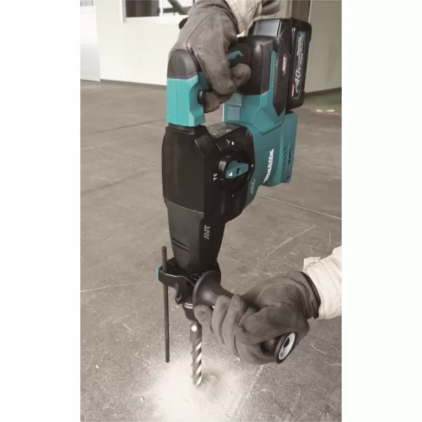 Aku kladivo s výměnným sklíčidlem a AWS Li-ion XGT 40V/2x4,0Ah kufr Makita HR009GM203