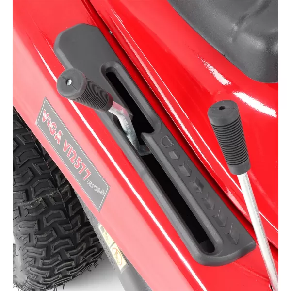 Zahradní traktor V12577 3IN1 HYDRO VeGA 02V12577HYDRO